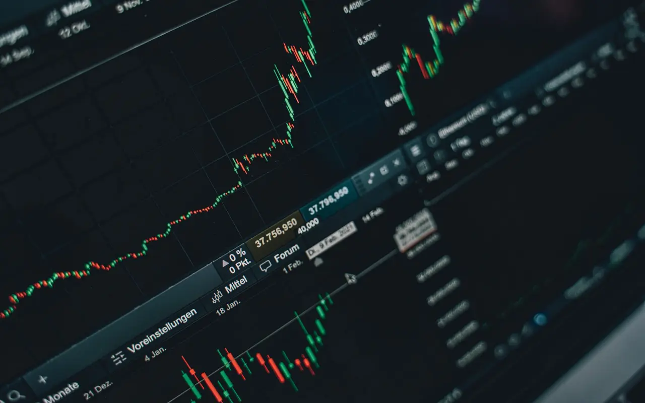 Liquidity Sweep — dlaczego cena często zabiera stop lossy przed ruchem