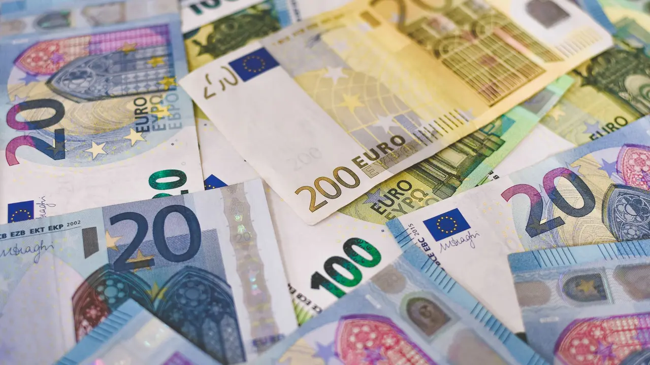 ECB, euro i krypto: europejski impuls dla rynku 24/7